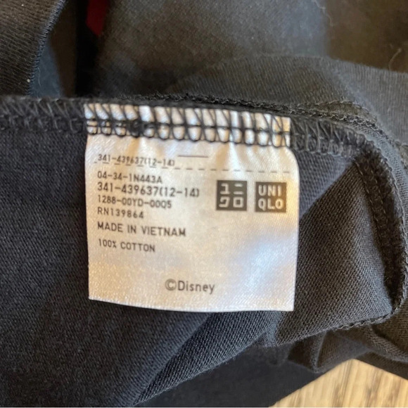 Disney Mickey Mouse Photo Days black tee t-shirt size XS NWT - Picture 6 of 7